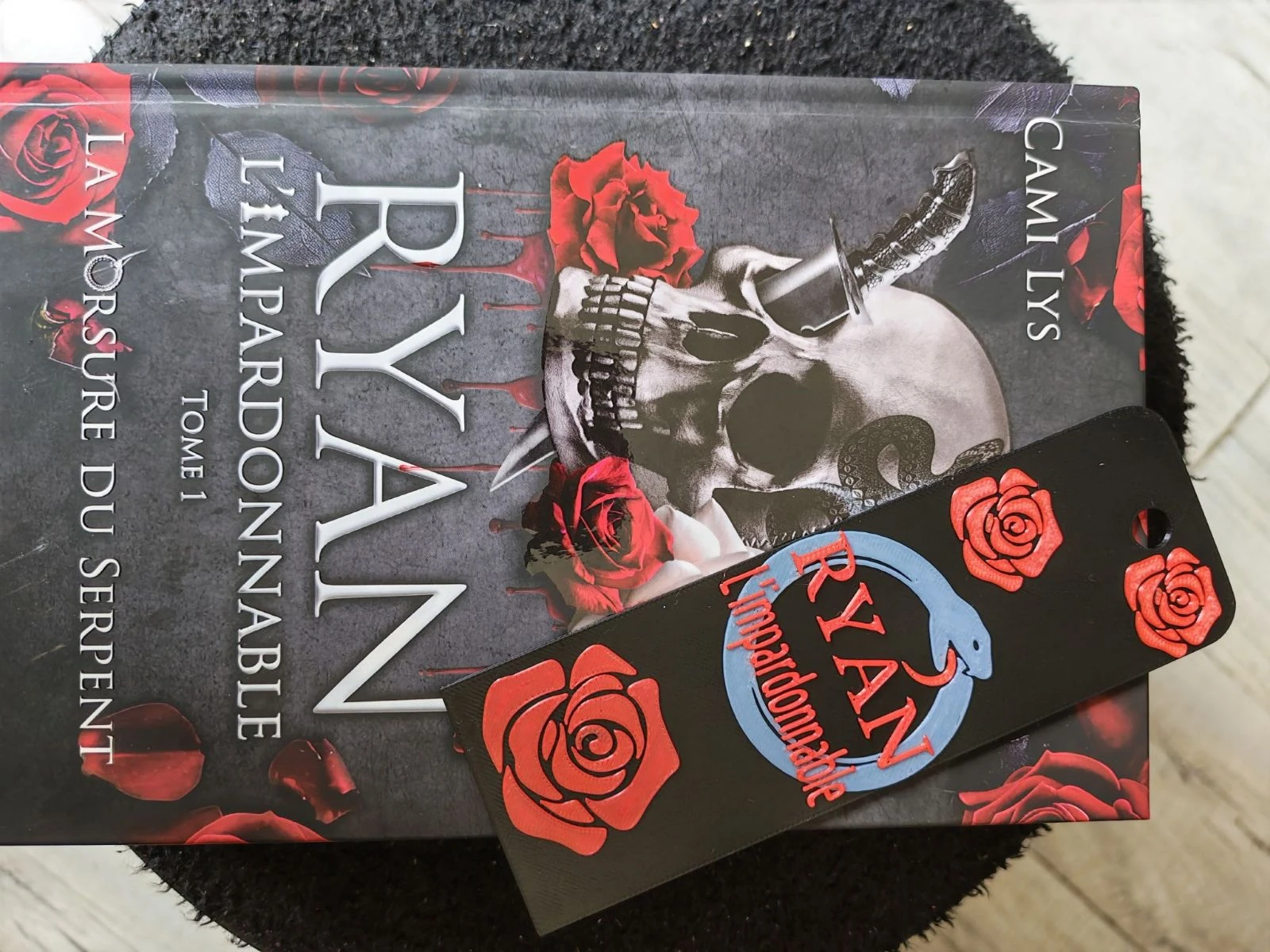 Ryan bookmark – photo 2